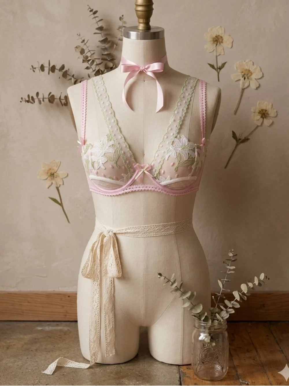 Victoria’s Secret For Love & Lemons Waterlilies Underwire Bra Small NWT